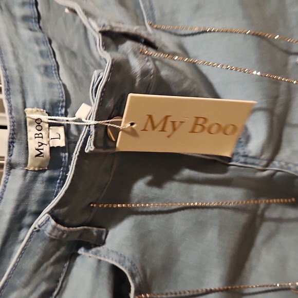 jeans with all the drama and flare - Picture 6 of 6